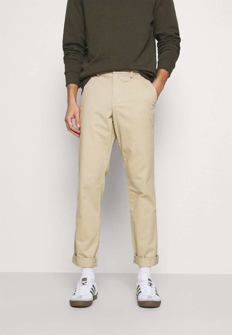 Men's Trousers | ESSENTIAL SLIM FIT - Chinos - ZL85823
